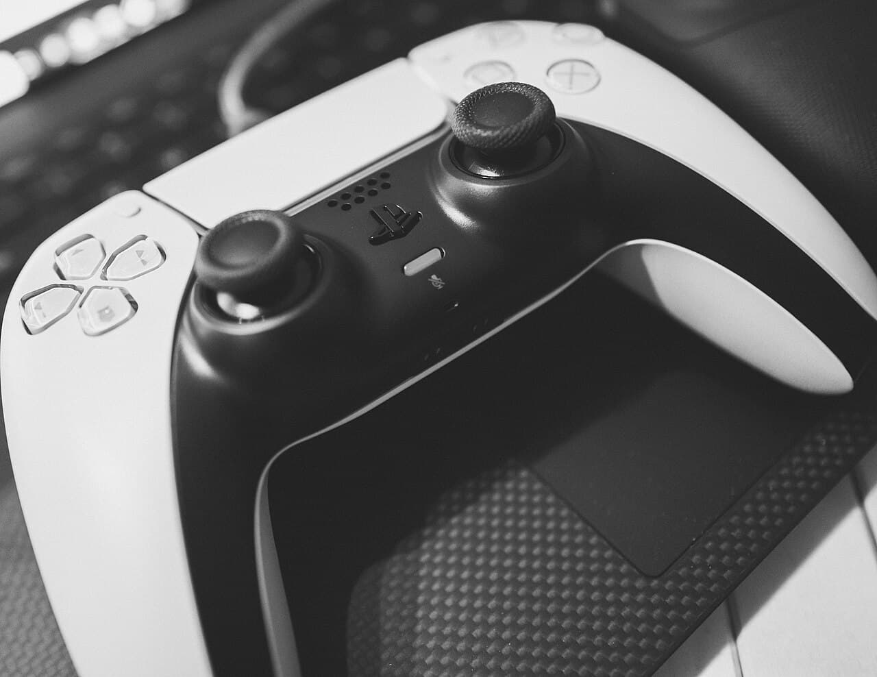Will GTA 6 Have Crossplay Between PS5 and Xbox? What We Know